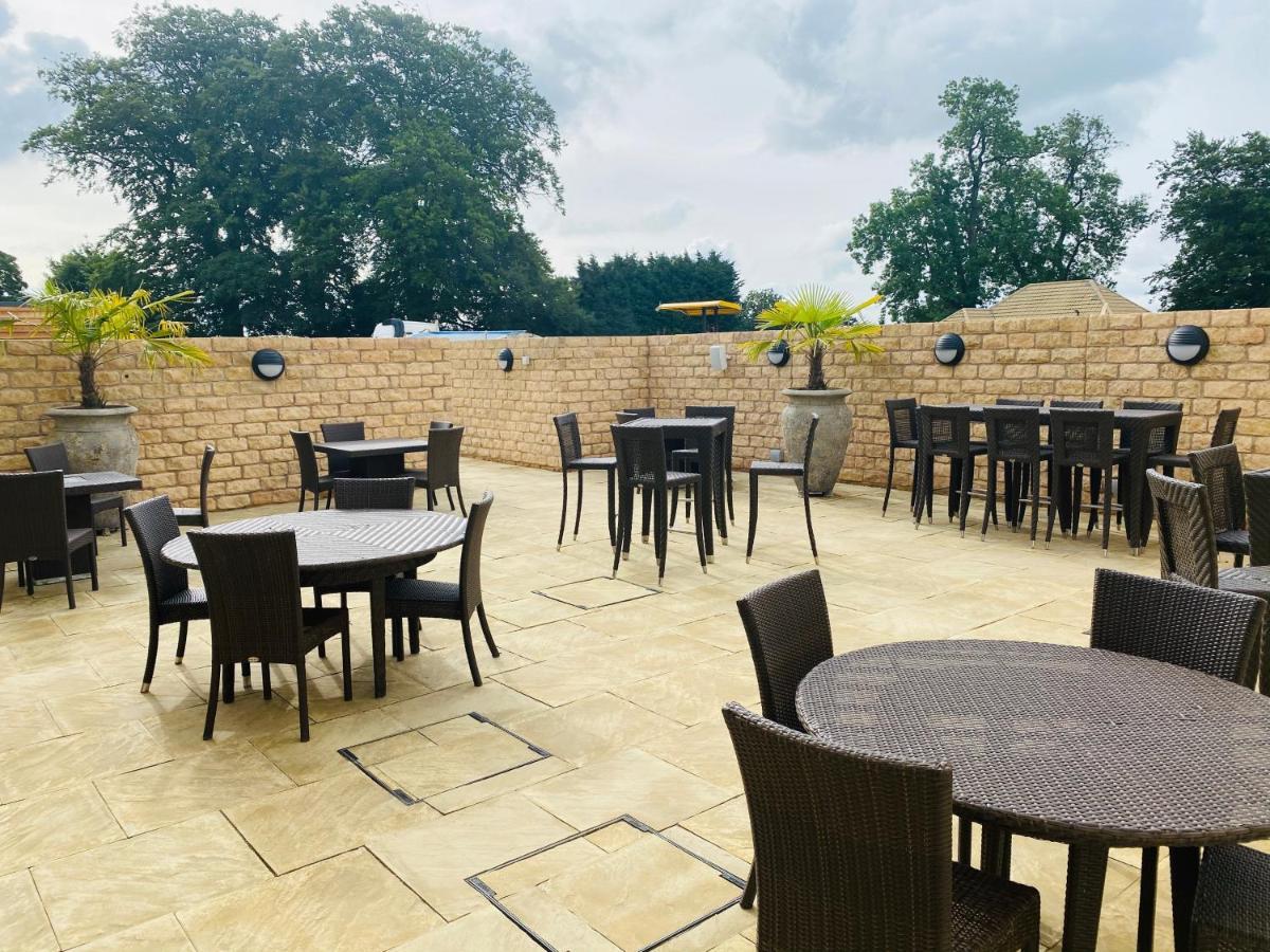 Wildes Inns Chesterfield Dış mekan fotoğraf
